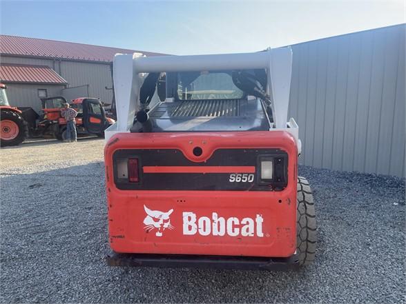 Bobcat S650 Skid Loader