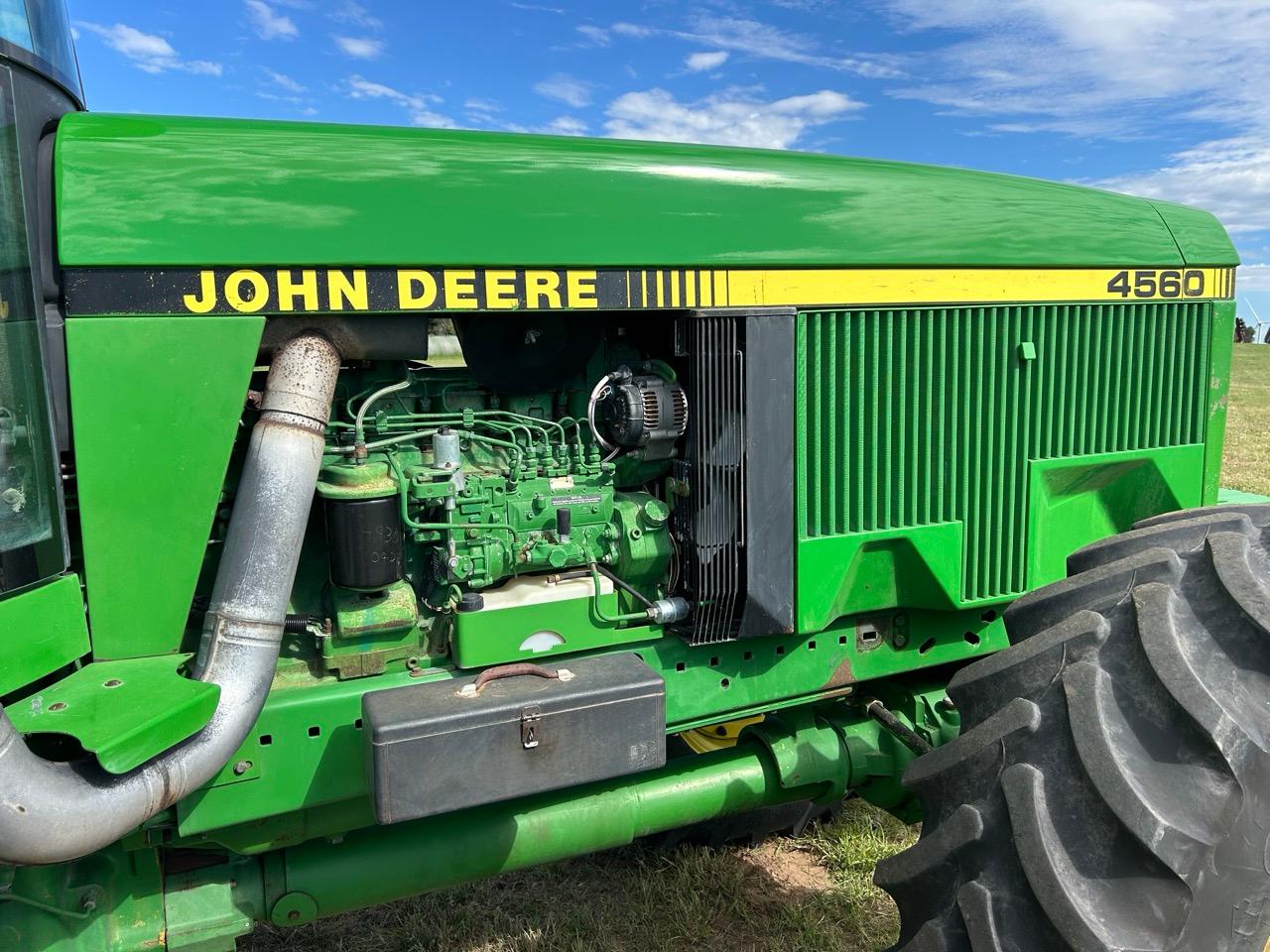 1992 John Deere 4560