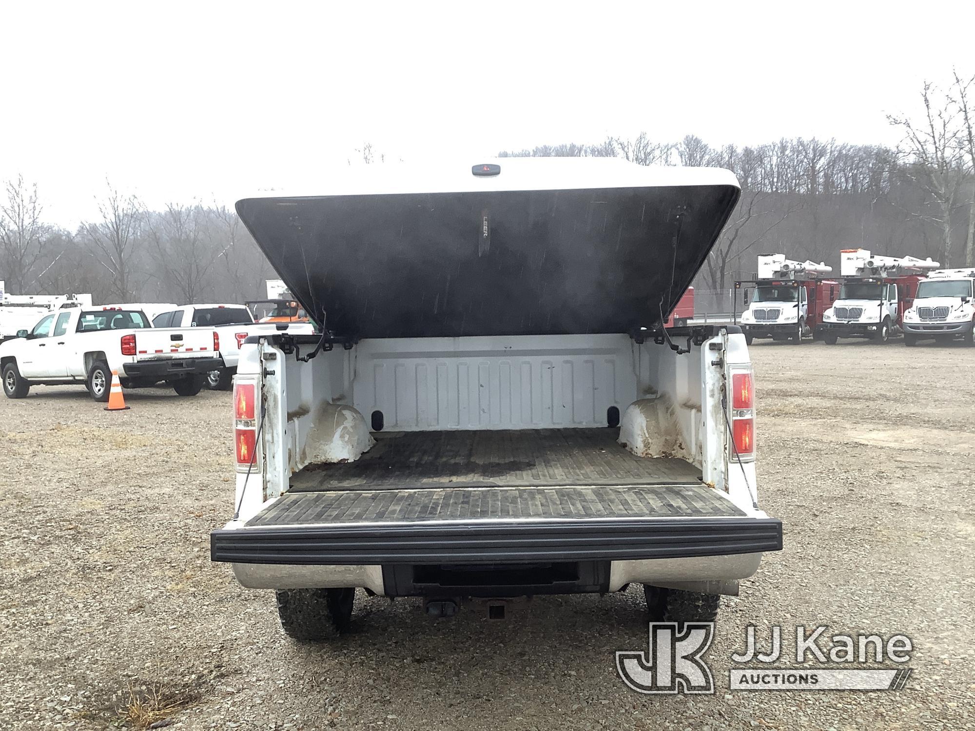 (Smock, PA) 2014 Ford F150 4x4 Extended-Cab Pickup Truck Title Delay) (Runs & Moves, Rust Damage