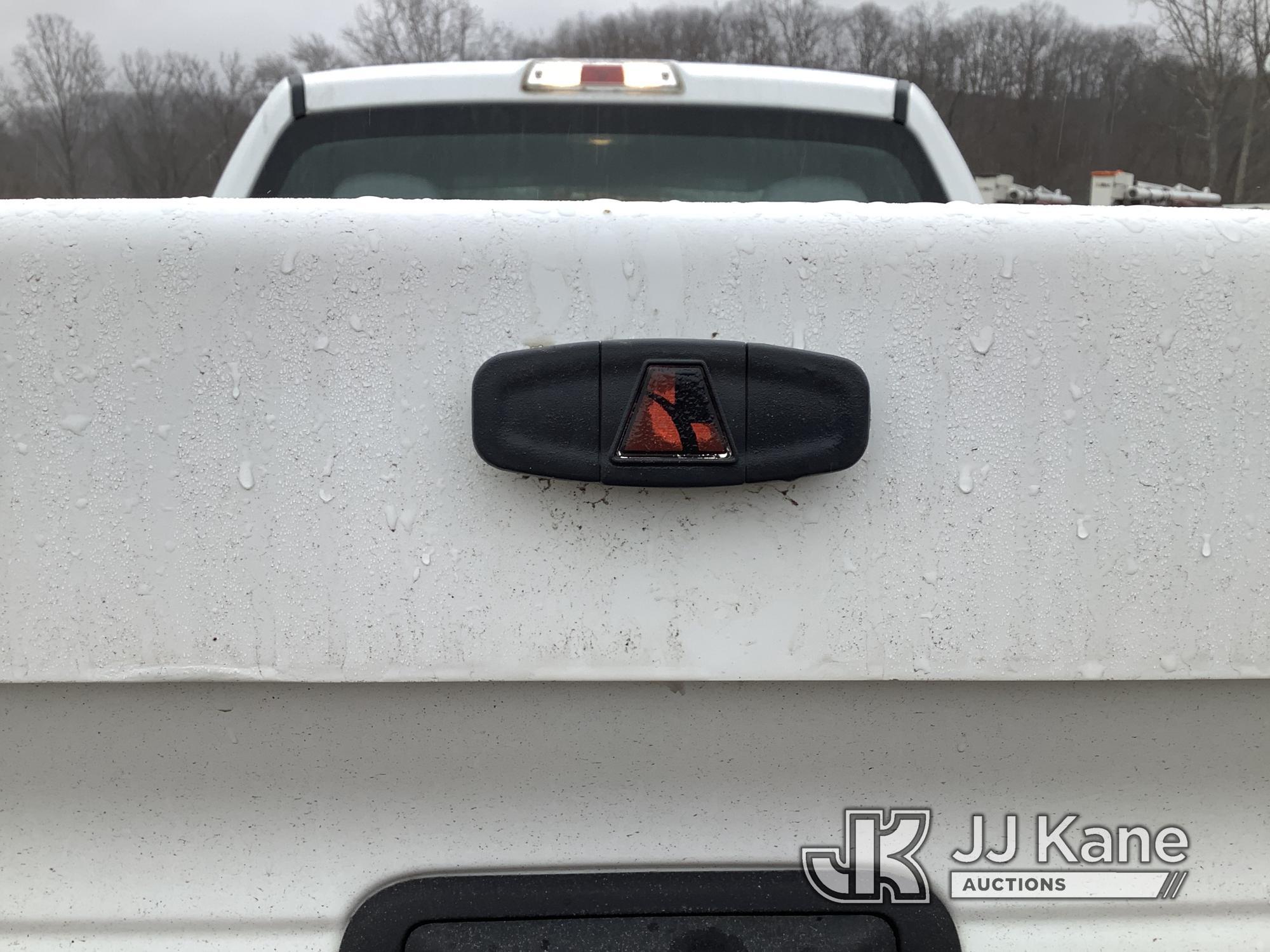(Smock, PA) 2014 Ford F150 4x4 Extended-Cab Pickup Truck Title Delay) (Runs & Moves, Rust Damage
