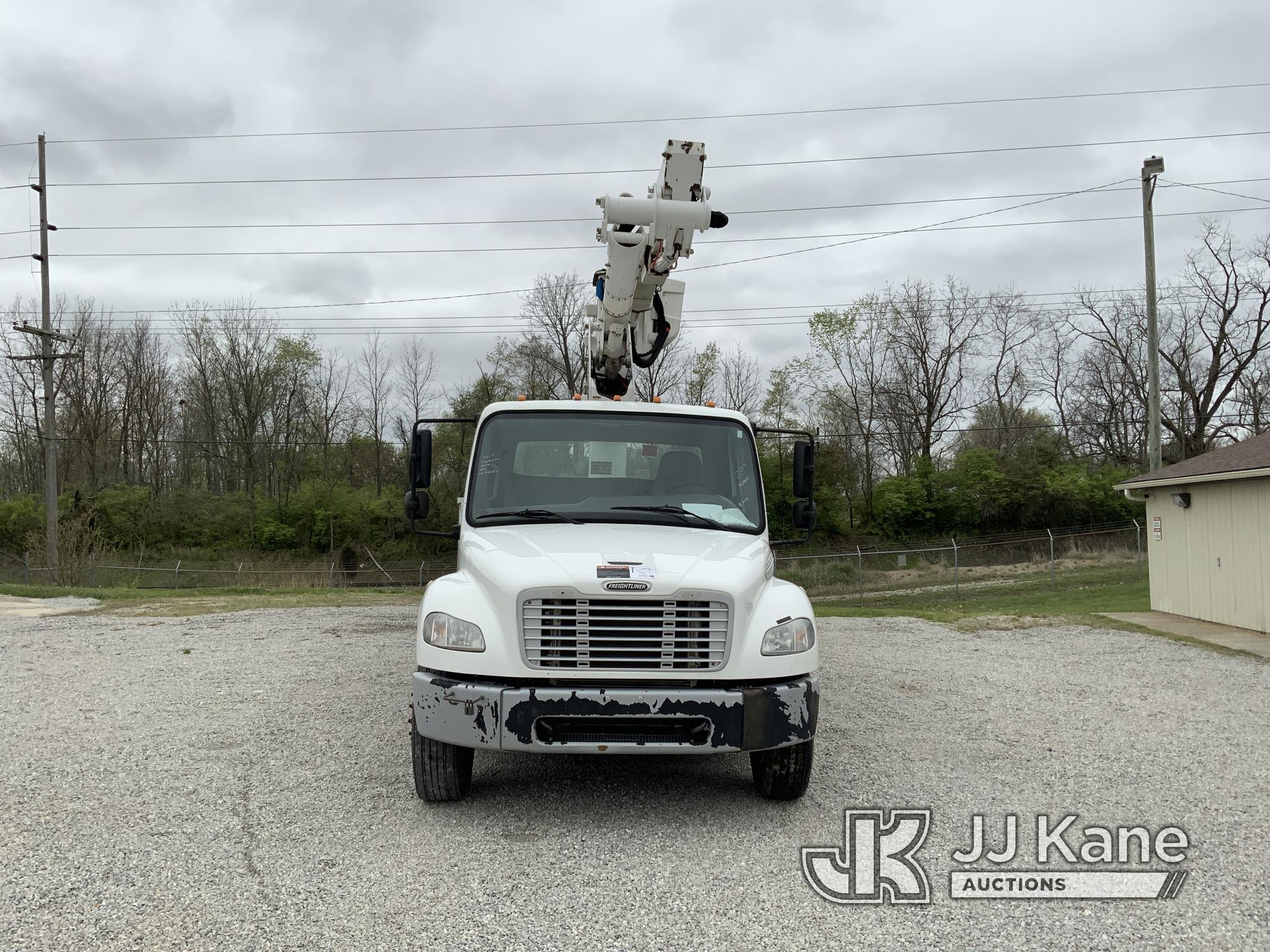 (Fort Wayne, IN) Altec TA40, Articulating & Telescopic Bucket Truck mounted behind cab on 2017 Freig