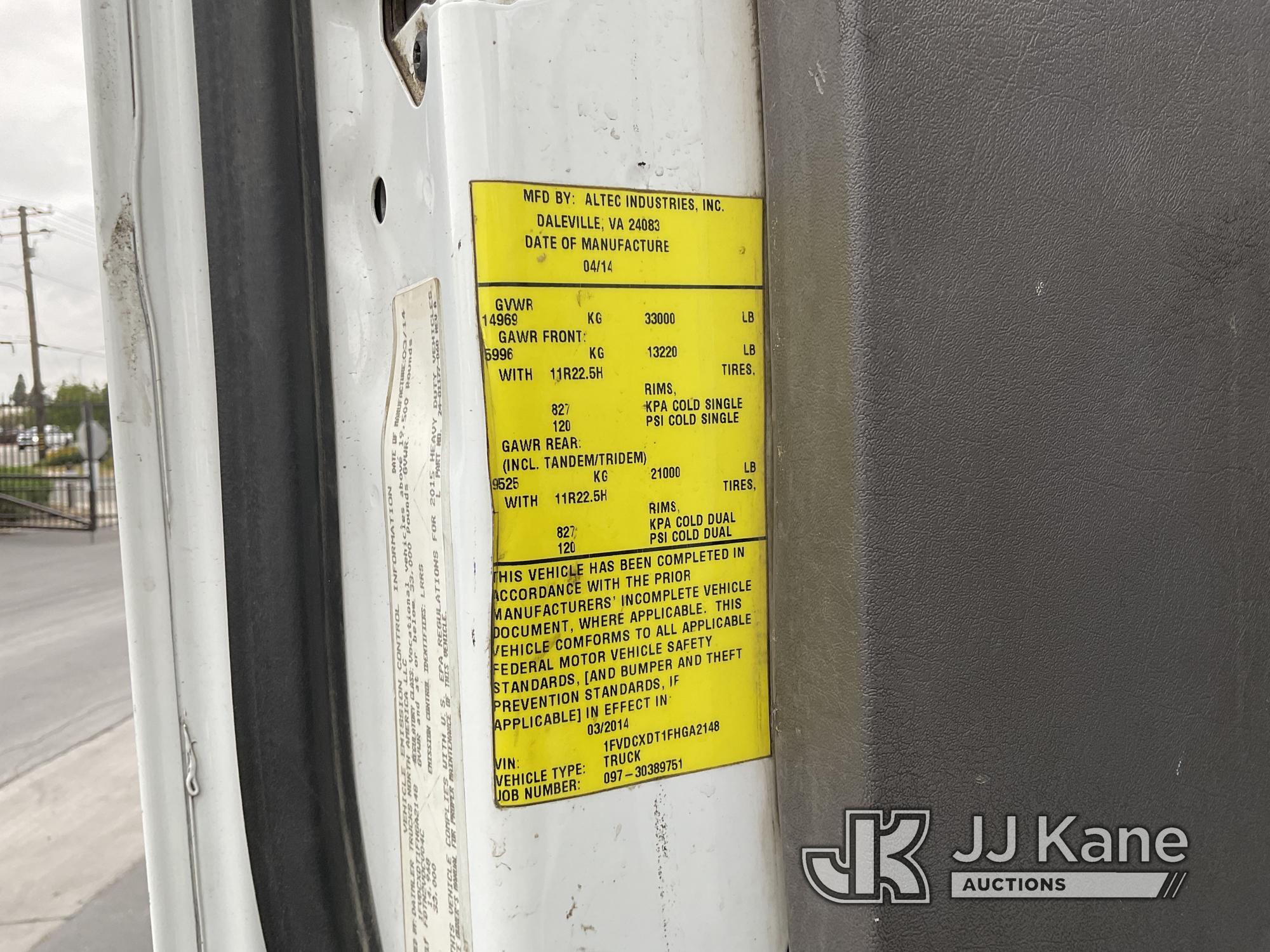 (Jurupa Valley, CA) Altec AA55, Material Handling Bucket , 2015 Freightliner M2 106 4X4 Runs & Moves