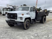 1990 Ford F700 Utility Truck Not Running, Condition Unknown, Body/Paint/Rust Damage