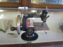 Singer sewing machine salesman sample or children’s