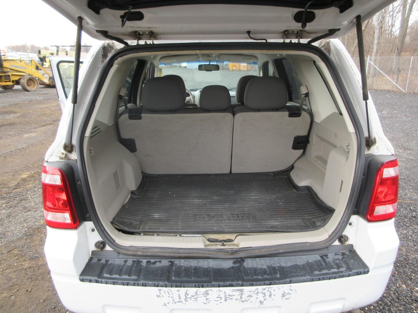 2010 Ford Escape Hybrid SUV