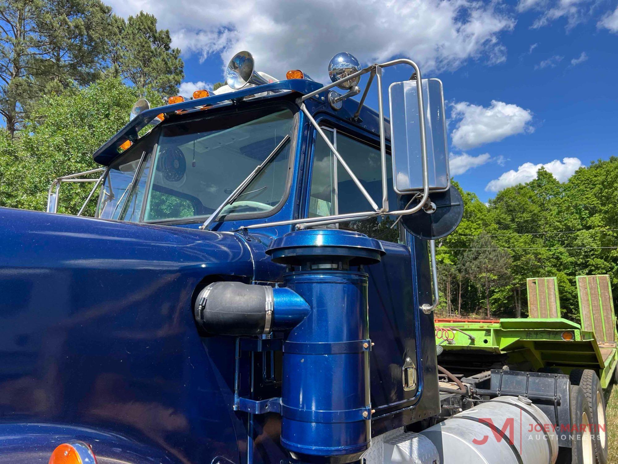 KENWORTH DAY CAB TRACTOR AND LOWBOY TRAILER