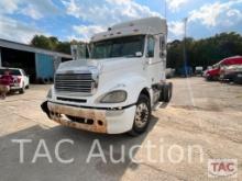 2003 Freightliner Columbia Sleeper Truck