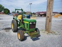 John Deere 850 Compact Tractor 'Runs & Operates'