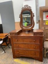 Vintage Furniture - Solid Wooden Dressers W42?X72?