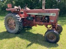 IH 756 Gas Tractor