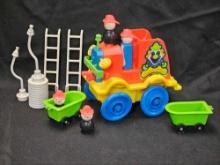 Vintage Fisher Price Little People Crazy Clown Fire Brigade Car With Clowns