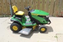 JD S130 Lawn Tractor