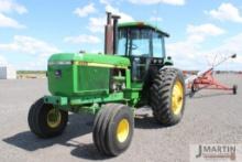 JD 4555 tractor