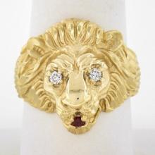 Mens 14k Yellow Gold.13 ctw Ruby Diamond Eyes Detailed Textured 3D Lion Head Rin