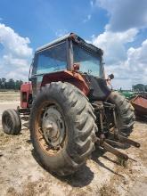 Massey Ferguson 1020 2WD Cab Tractor