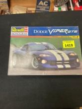 Revell Monogram 1:25 Scale Dodge Viper GTS Model Car Kit