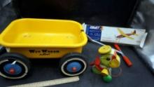 Wee Wagon, Pull-Behind Toy Bird & Comet Phantom Fury Construction Kit