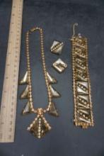 Matching Necklace, Bracelet & Earrings