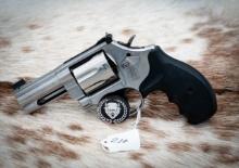 Smith and Wesson, Model 686-6, 357 caliber, 3 inch barrel, stainless, serial number CNF9278