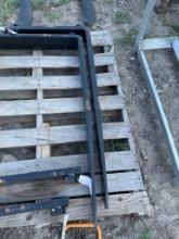 New Wolverine 42" Pallet Forks