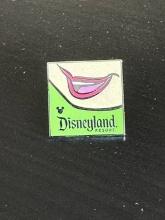Disney Hidden Mickey Just Got Happier - Tinkerbell 2013 Trading Pin Green Square with Rubber Mickey