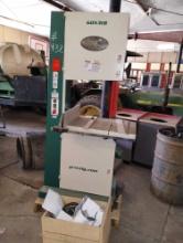 Grizzly Industrial Band Saw