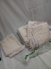 Ink+Ivy Unknown Size Light Pink Light Weight Comforter Set