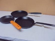 Set of 3 Lodge Cast Iron Skillets