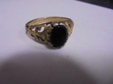 Vintaeg Ladies 18k Gold Filled Ring w/ Stone