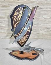2 Fantasy Knives With Plaques Gil Hibben And Lord Of The Rings