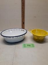 Enamelware, bowl and small strainer