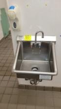 HAND SINK 20" X 17" WITH SOAP DISPENSER