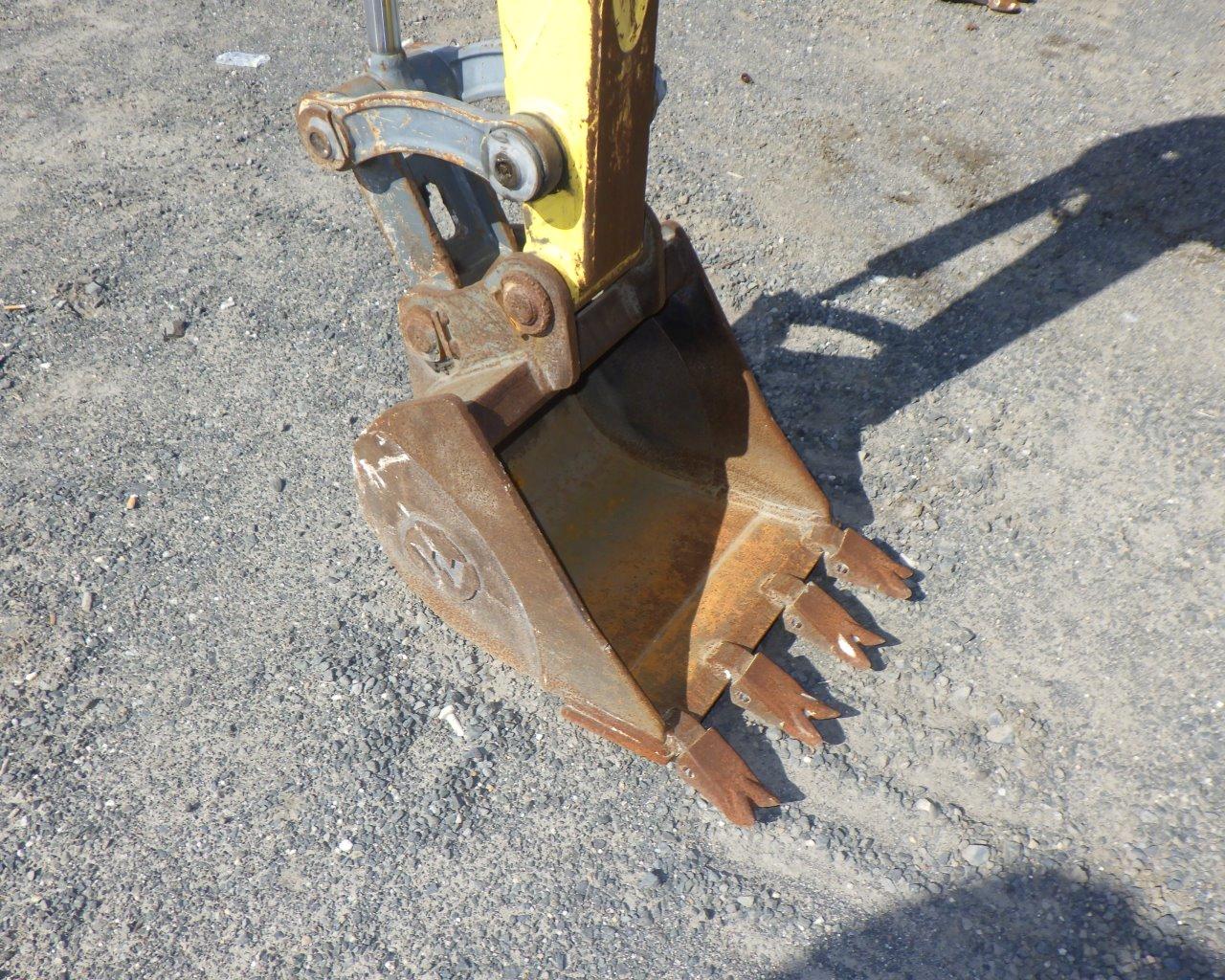 WACKER NEUSEN EZ28 Hyd Excavator w/Bucket   Blade   ROPS   Rubber Tracks