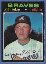 1971 Topps #30 Phil Niekro Atlanta Braves