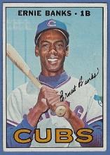 1967 Topps #215 Ernie Banks Chicago Cubs