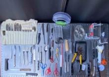 Lot Of Knifes & Kitchen Tools