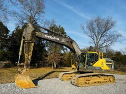 2015 Volvo EC300EL Hydraulic Excavator