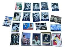 Mickey Mantle lot of 20 cards Yankees, MLB nice
