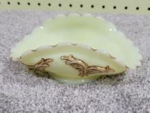 Heisey Winged Scrolled Custard Glass Elongated 5.5" Pickle Bowl Gold Accents