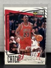 Michael Jordan 1997 Upper Deck Collector's Choice Catch 23 #186