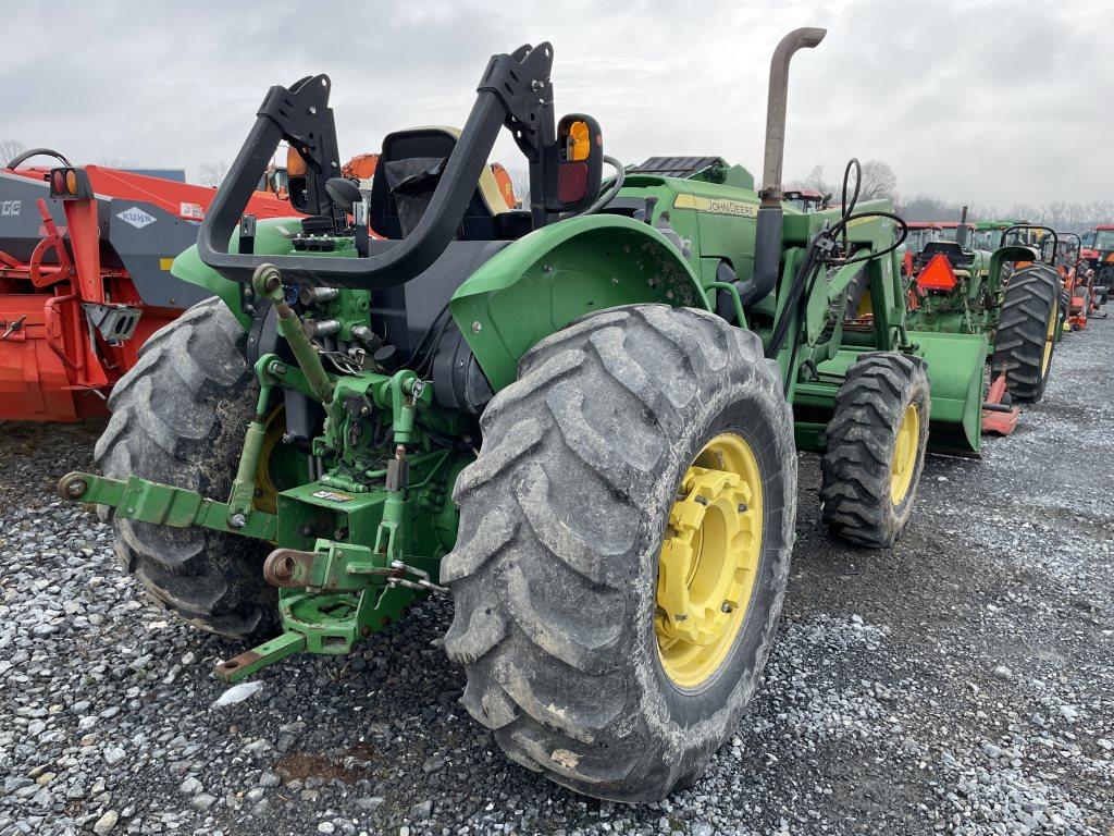 John Deere 5085 Tractor