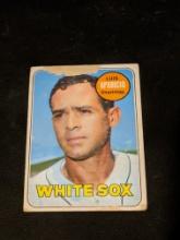 VINTAGE 1969 Topps Luis Aparicio Chicago White Sox #75 Baseball Card