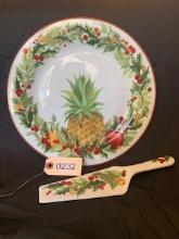 Williamsburg Holiday Jubilee Cake Plate and Lifter