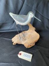 Wooden carved shore bird