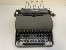 RARE OCCUPIED GERMANY MADE RUSSIAN MILITARY OLYMPIA TYPEWRITER CYRILLIC KEYS