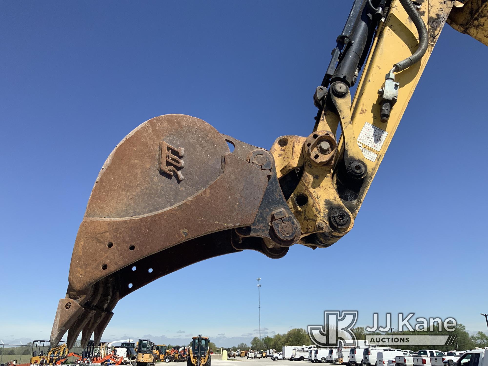 (Hawk Point, MO) Yanmar VI045 Mini Hydraulic Excavator Runs, Moves & Operates.