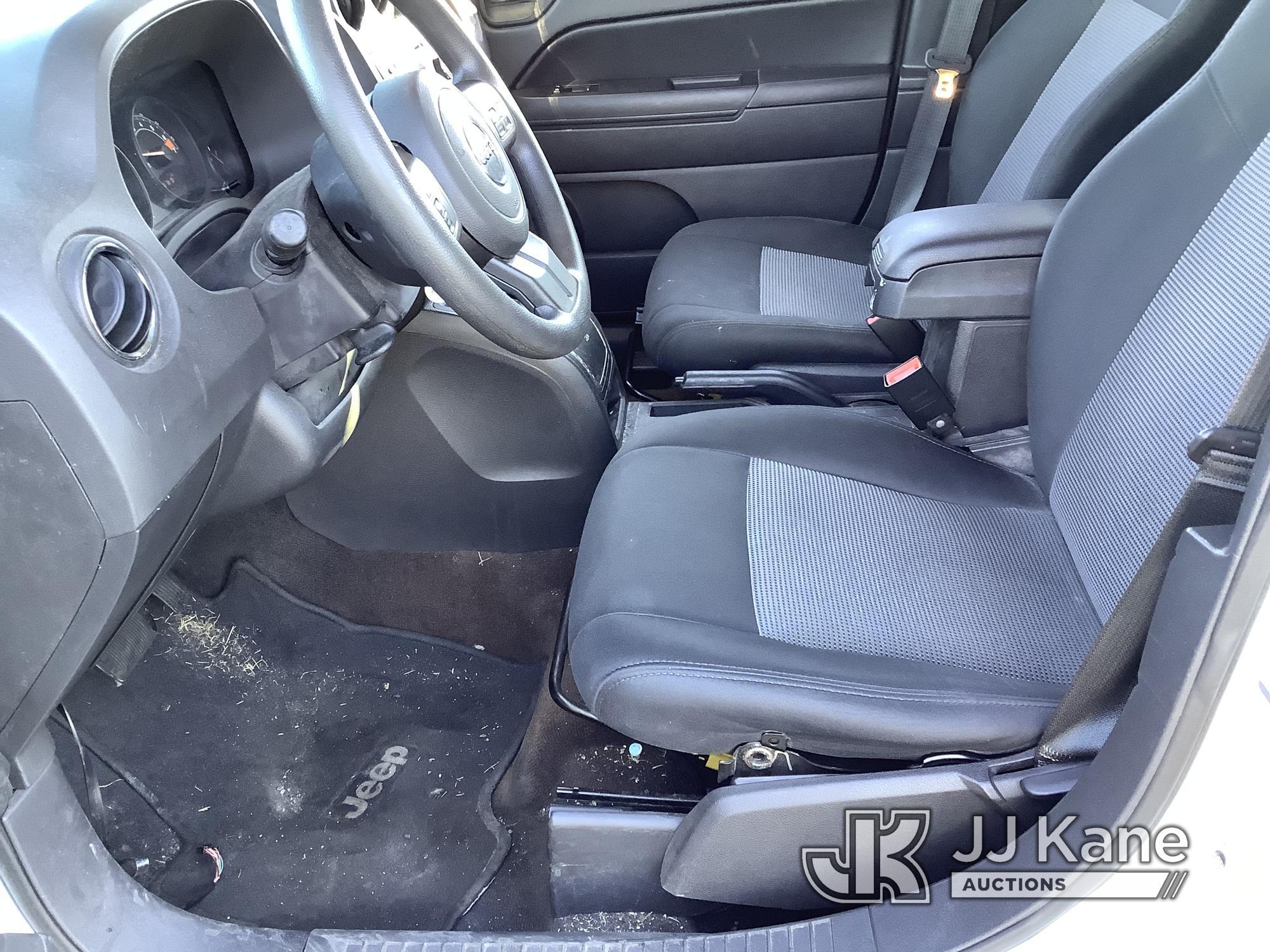(Chester Springs, PA) 2014 Jeep Patriot 4-Door Sport Utility Vehicle Runs & Moves, Body & Rust Damag