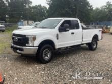 2018 Ford F350 4x4 Extended-Cab Pickup Truck Runs & Moves) (Body Damage, Windshield Cracked