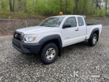(Shrewsbury, MA) 2013 Toyota Tacoma 4x4 Extended-Cab Pickup Truck Runs & Moves) (Rust Damage