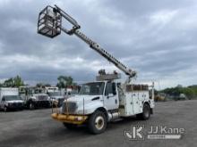 Altec AT40C, Telescopic Non-Insulated Cable Placing Bucket Truck center mounted on 2013 Internationa